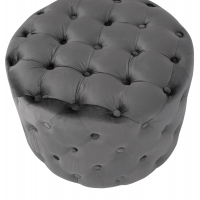 ΣΚΑΜΠΟ KASSIE  ΓΚΡΙ ΒΕΛΟΥΔΟ ΤΥΠΟΥ CHESTERFIELD HM8406.01 Φ60x43Υ εκ.