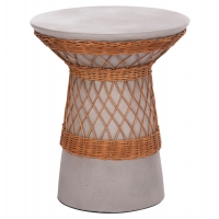 ΒΟΗΘΗΤΙΚΟ ΤΡΑΠΕΖΙ ΣΤΡΟΓΓΥΛΟ DELIA HM18167.03 FIBER CEMENT ΓΚΡΙ & RATTAN Φ40x45Υεκ