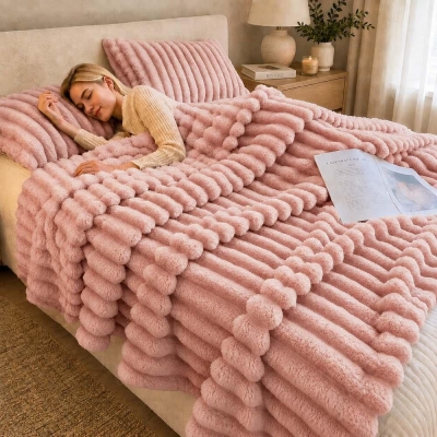 Κουβέρτα faux fur λευκή 200x230εκ. Κουβέρτα faux fur λευκή 200x230εκ.