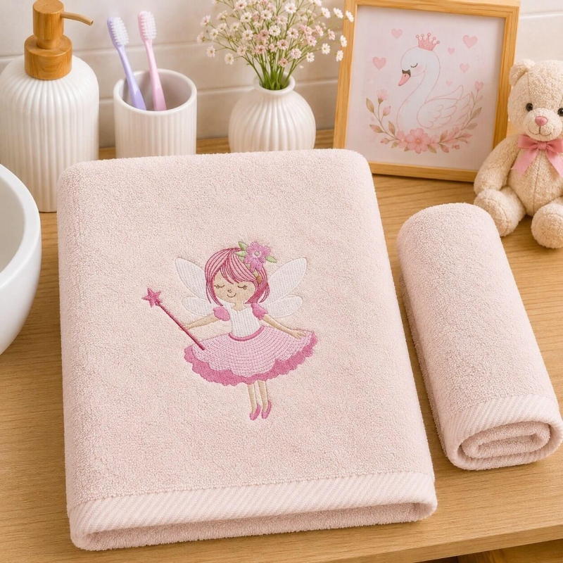 Σετ παιδικές πετσέτες Fairytale Girl 100% βαμβάκι πεννιε 500gsm Σετ παιδικές πετσέτες Fairytale Girl 100% βαμβάκι πεννιε 500gsm
