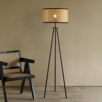 Φωτιστικό δαπέδου rattan με μεταλλική βάση Υ145xØ45εκ. Φωτιστικό δαπέδου rattan με μεταλλική βάση Υ145xØ45εκ.