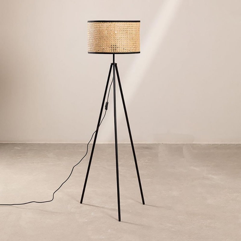 Φωτιστικό δαπέδου rattan με μεταλλική βάση Υ145xØ45εκ. Φωτιστικό δαπέδου rattan με μεταλλική βάση Υ145xØ45εκ.