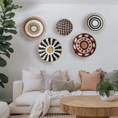 Δίσκος Boho διακοσμητικός ψάθινος φυσικό/λευκό/μπλε Ø30εκ. Δίσκος Boho διακοσμητικός ψάθινος φυσικό/λευκό/μπλε Ø30εκ.