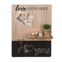 Πίνακας σημειώσεων φελλού «Love lives here» με 1 ράφι και μαυροπίνακα Υ48x36x1εκ.