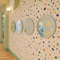 Καθρέφτης μικρός Smiley Face γυάλινος 25x25εκ. Καθρέφτης μικρός Smiley Face γυάλινος 25x25εκ.