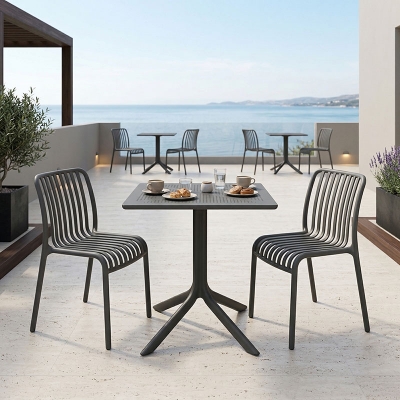 Τραπεζαρία Groovy Zoi pakoworld σετ 3τεμ ανθρακί PP 60x60x76εκ Τραπεζαρία Groovy Zoi pakoworld σετ 3τεμ ανθρακί PP 60x60x76εκ