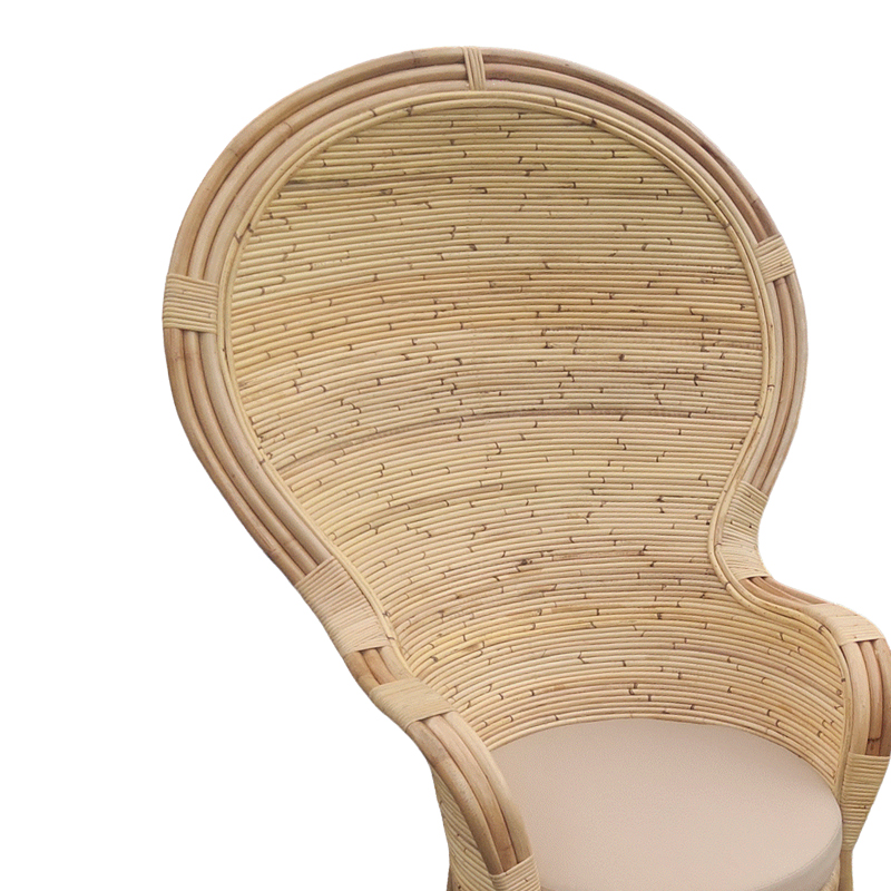 Πολυθρόνα Rea Inart με μπεζ μαξιλάρι-φυσικό rattan 92x75x140εκ