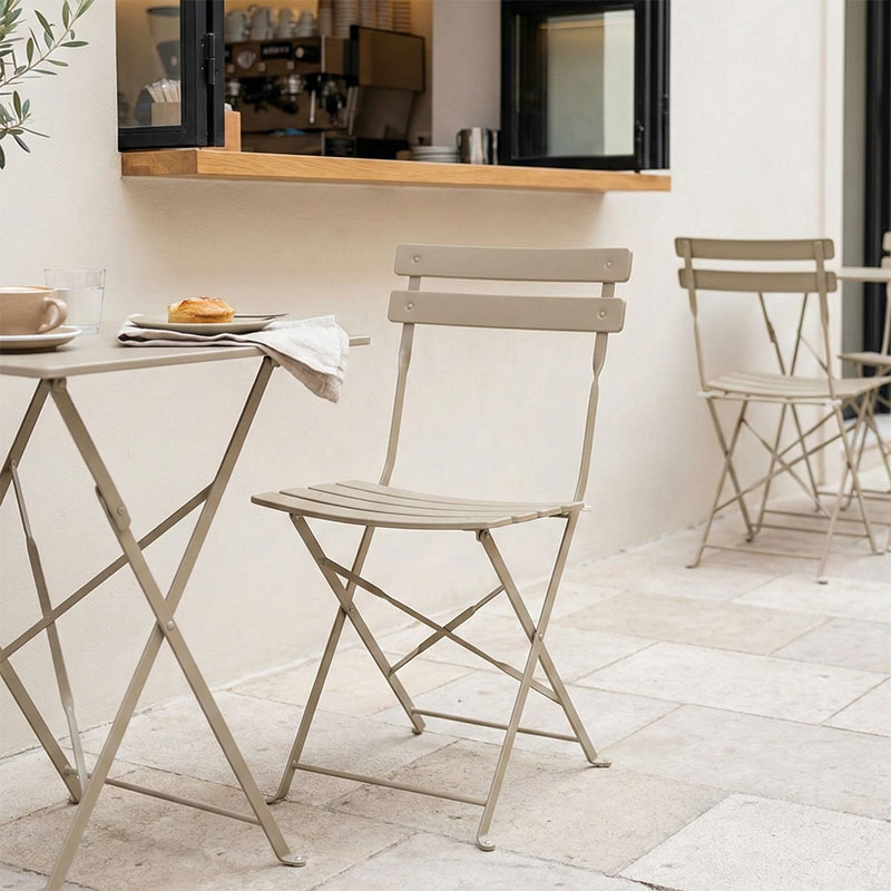 Καρέκλα Bistro pakoworld μεταλλική αναδιπλούμενη σε σαμπανί 42x46x82εκ Καρέκλα Bistro pakoworld μεταλλική αναδιπλούμενη σε σαμπανί 42x46x82εκ